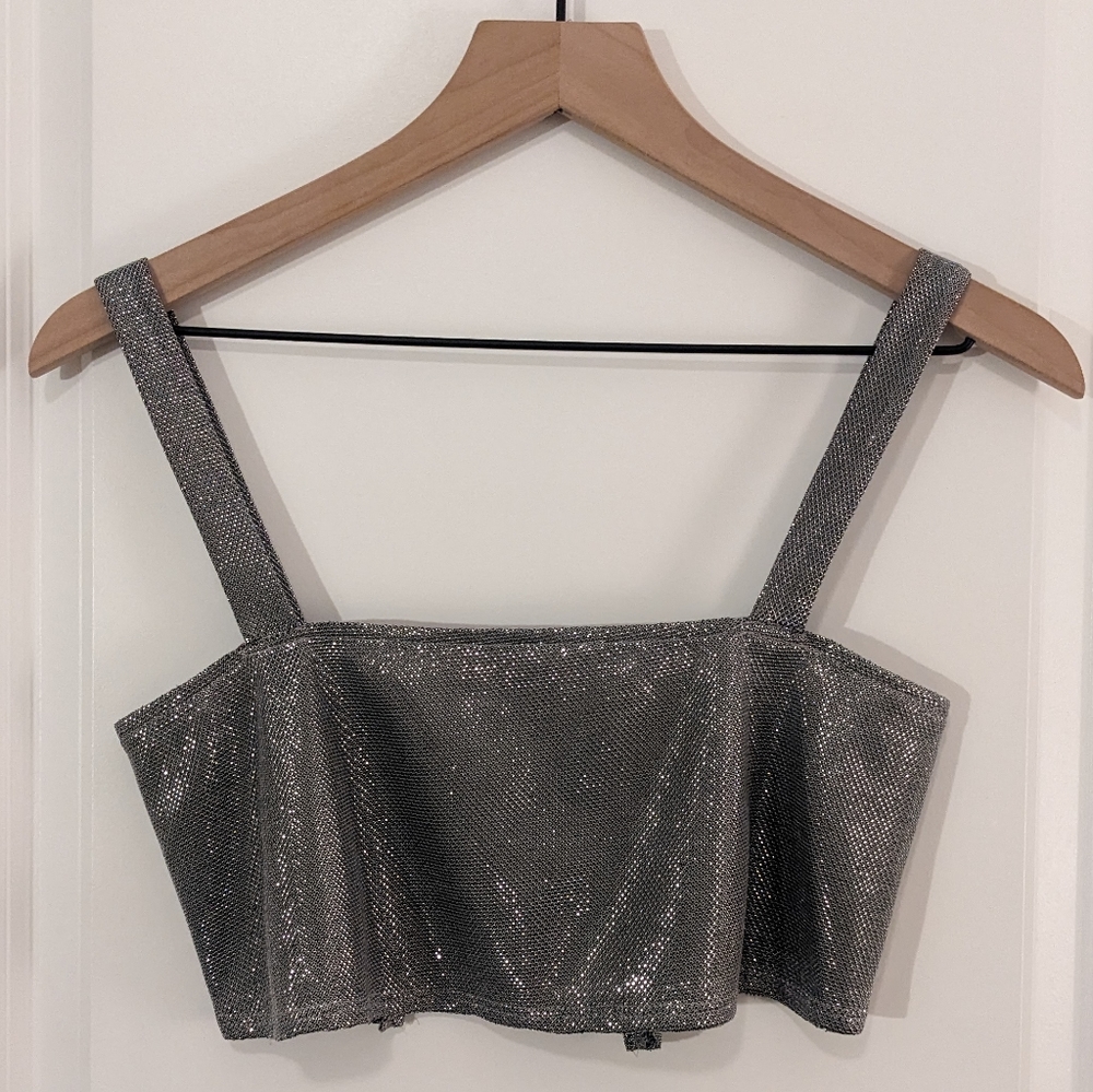 Solid Crop Metallic Chain Detail Backless Top Silver XS(2)